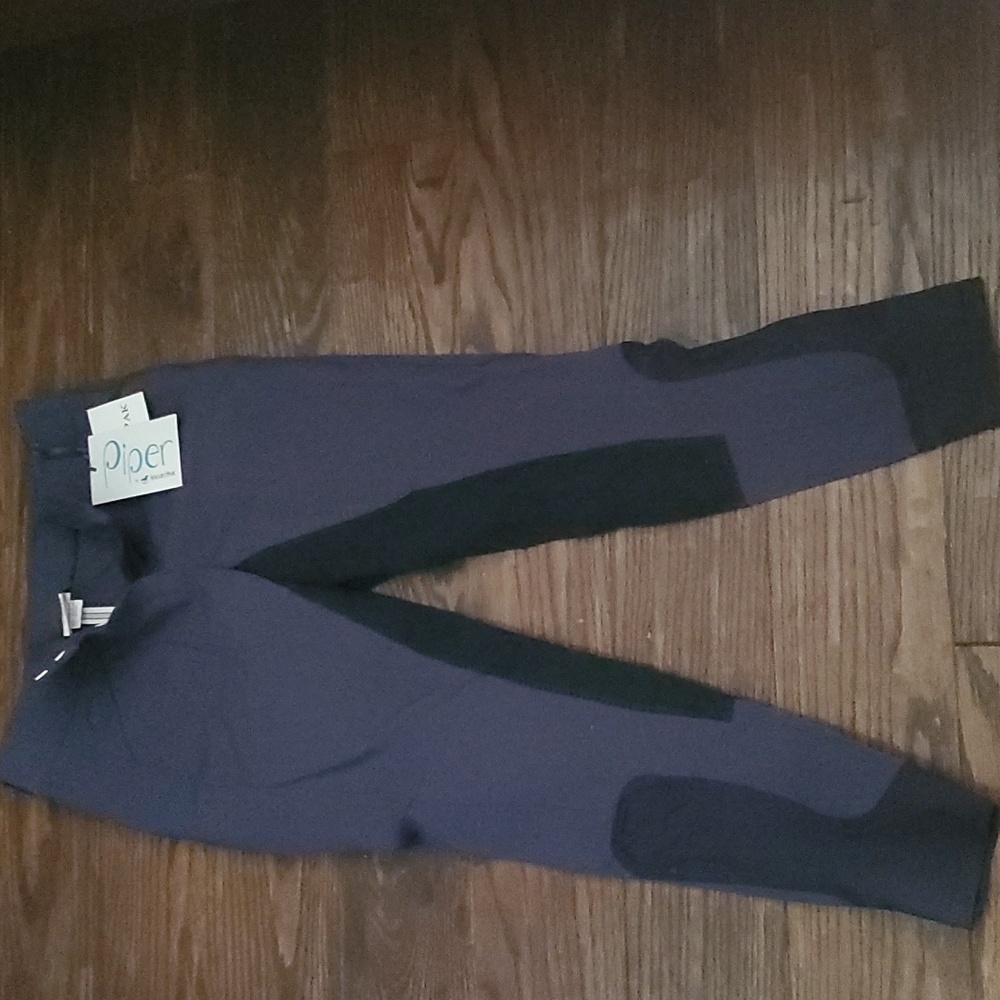 28 R full seat riding breeches. Smartpak piper